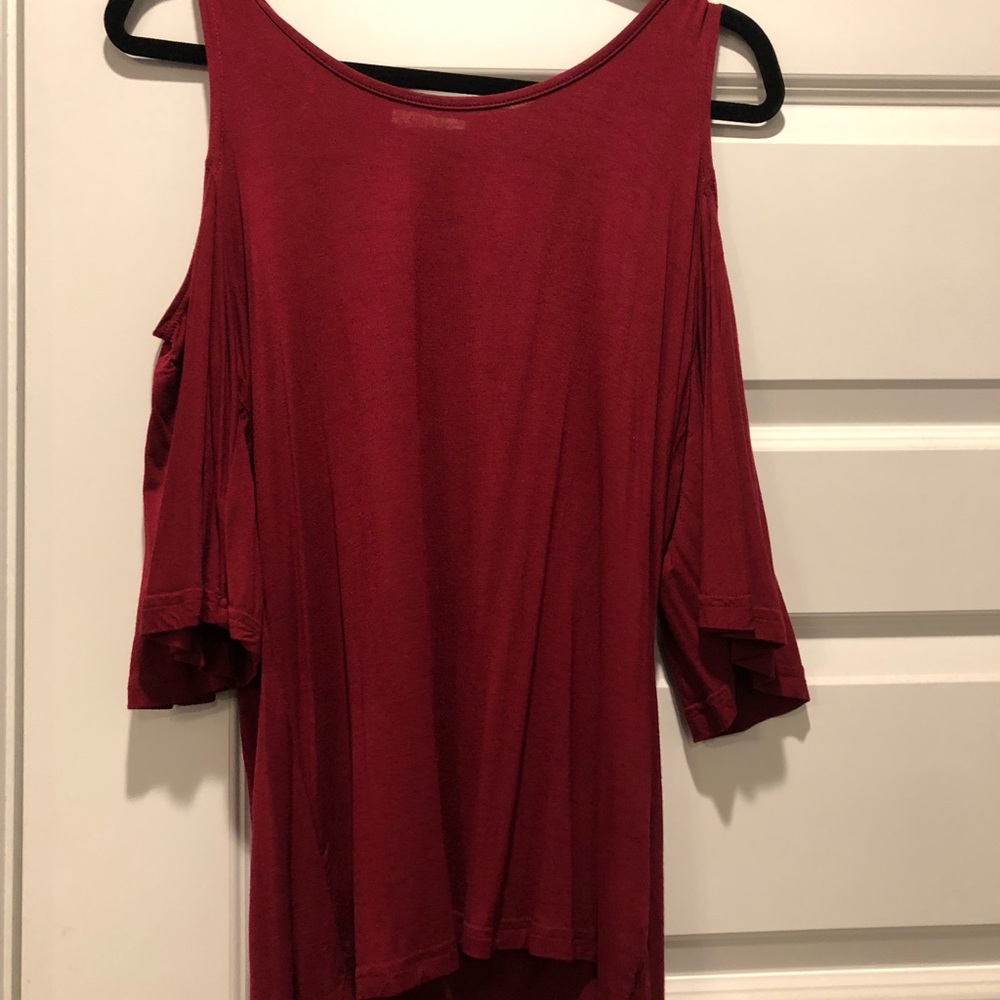 Cold shoulder top
